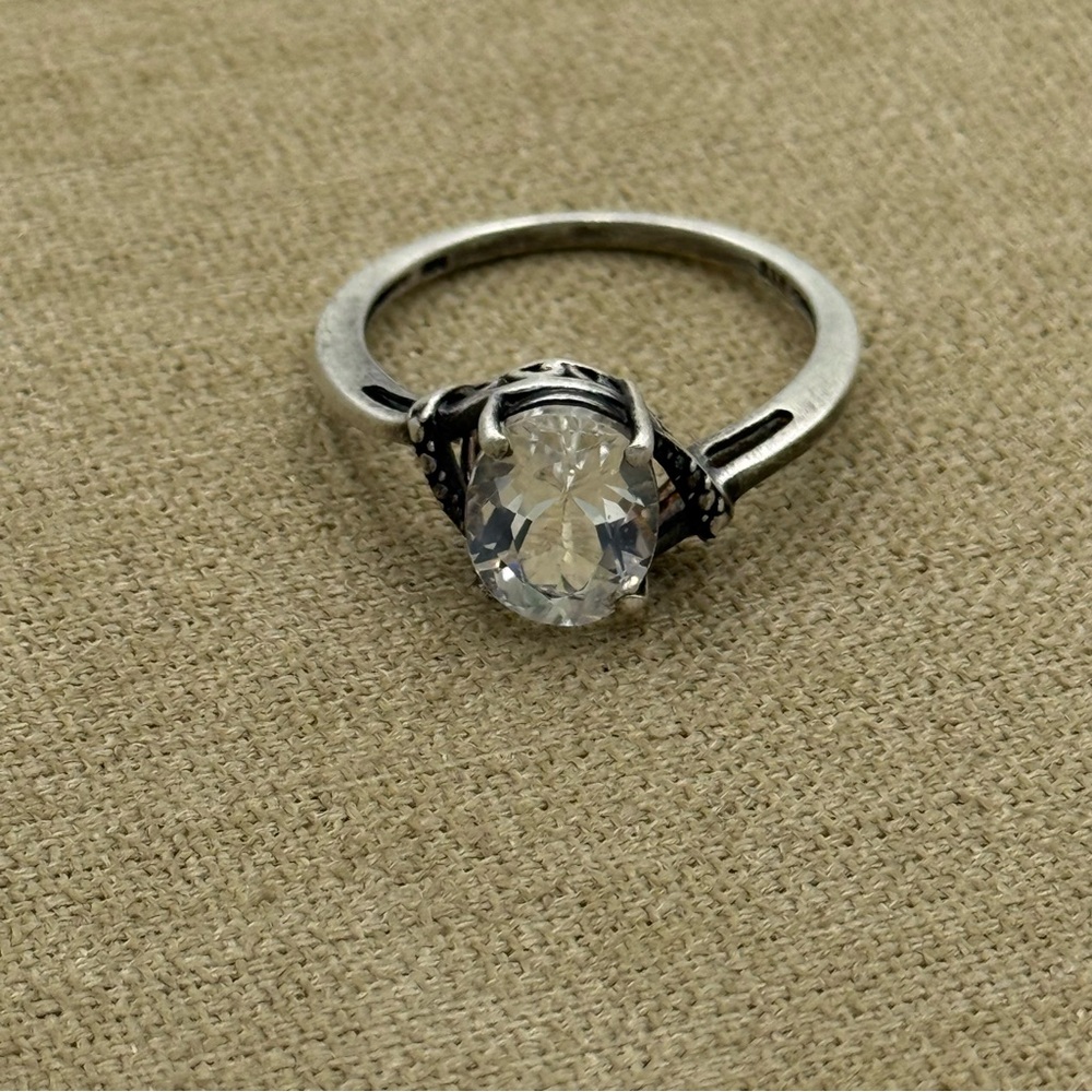 Large Elegant sterling Silver Ring with cubic zirconia Stone